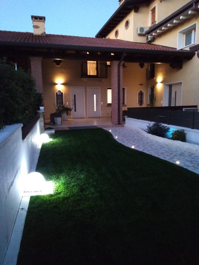 Sotto Il Portico Home Tezze sul Brenta Kültér fotó